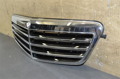 Mercedes Benz E Class W212 Kühlergrill A2128800583 Kühlergitter