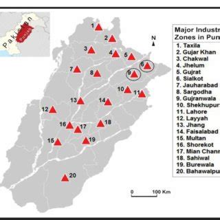 Map of Umkhanyakude District Municipality showing the various local ...