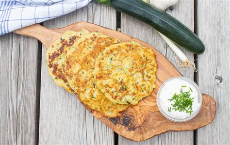 Zucchini Puffer Mit Kr Uterquark