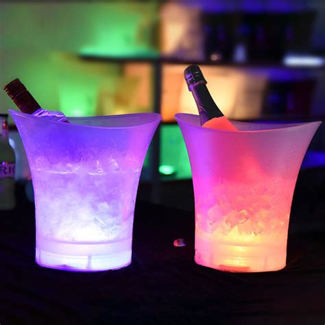 New Waterproof Plastic LED Ice Bucket Champagne Beer Bucket LED Light