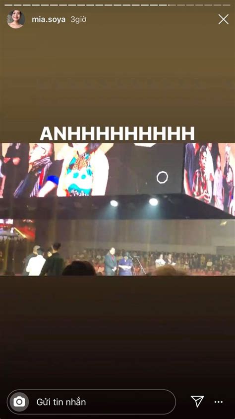 Lo T Hot Girl Nh M Check In Wechoice Awards Ai C Ng L Ng L Y Ri Ng Th N Th I Ki U Sa C A