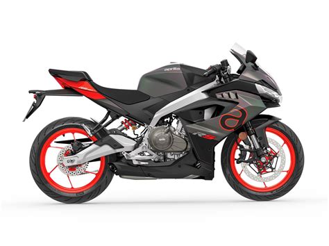 Motorrad Vergleich Aprilia Rs Limited Edition Vs Aprilia Rs