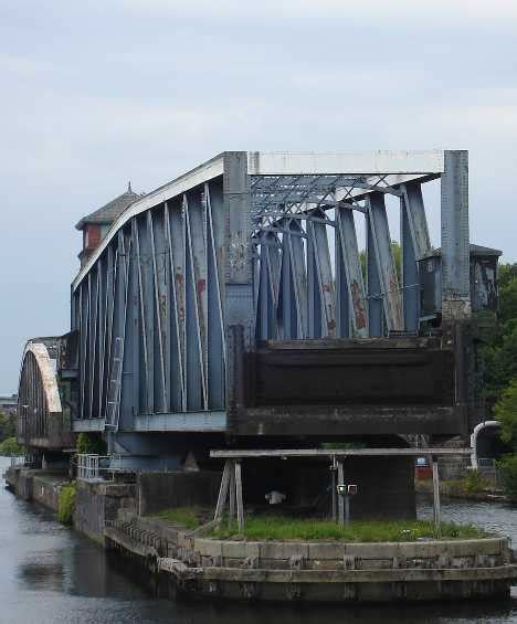 Slippery When Wet The Uks Top 10 Navigable Aqueducts Weburbanist