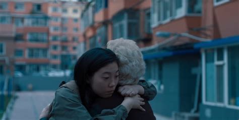 Trailer Watch Awkwafina Faces A Moral Dilemma In The Farewell