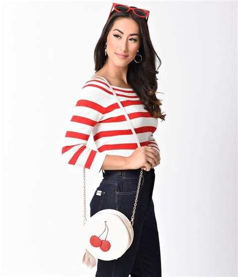 H A Ti T Qu Cherry Hot Ch Ng K M H A Ti T Hoa Hay Ch M Bi V L N C C Xinh M C N Tr Trung