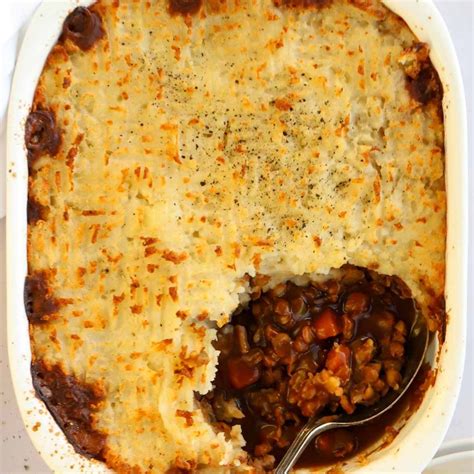 The ULTIMATE Vegetarian Cottage Pie