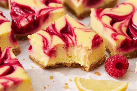 Raspberry Lemonade Cheesecake Bars