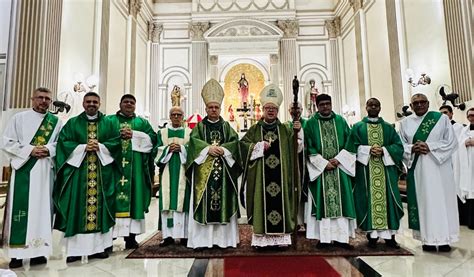 Dom Roberto Comemora Anos De Episcopado Na Diocese De Campos