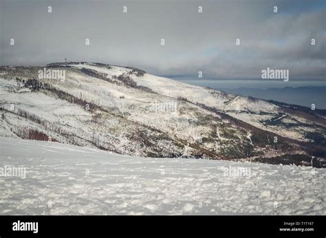 Beautiful winter snow-white mountain landscape. Beautifully snow-capped ...