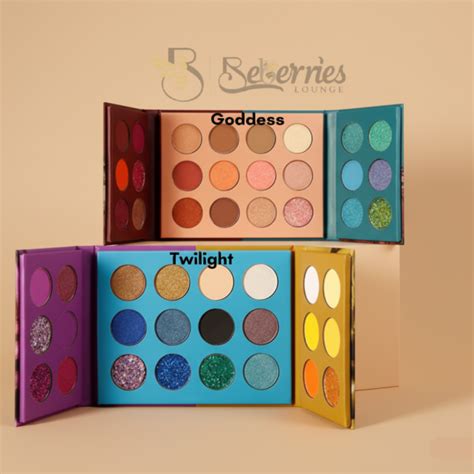 Nude Double Pallette Eyeshadow Twilight Beberries Lounge