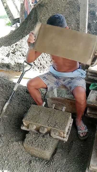 Paano Gumawa Nang Hollow Blocks Manual Type Molder Foryouviral Shortvideo Foryou