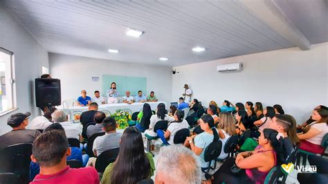 Reunião entre prefeitura câmara e profissionais de saúde discutem