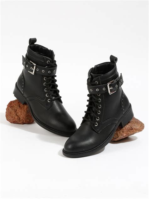 Buy Roadster Women Black Solid Winter Boots - Boots for Women 20480206 ...