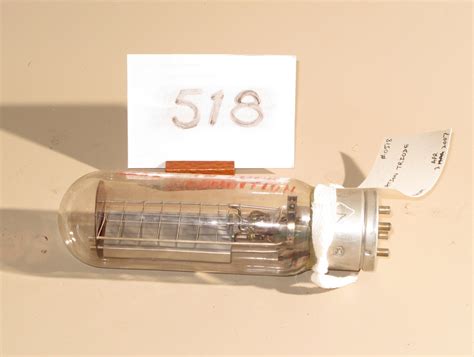 demonstration triode physics museum  university  queensland