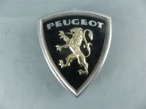 PEUGEOT ANCIEN EMBLÈME logo sigle insigne monogramme calandre coffre