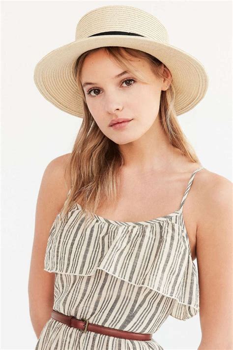 The Everything Guide to Cool Straw Hats | StyleCaster