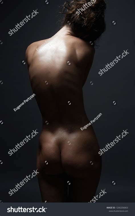 Nude Girl Studio Naked Woman Back Stock Photo 1200206803 Shutterstock