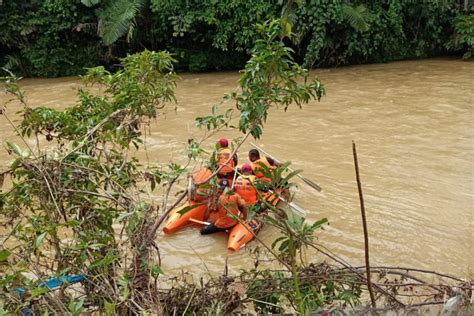 Warga Hanyut Di Batang Momong Dharmasraya Ditemukan Tewas Antara News