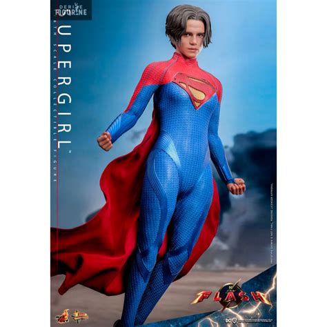 Supergirl Figure Movie Masterpiece DC Comics The Flash Hot Toys