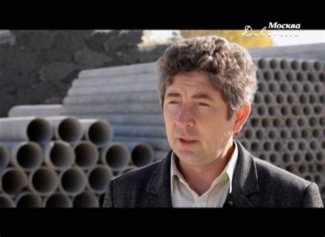 "Нераскрытые тайны": Что содержит домашняя пыль