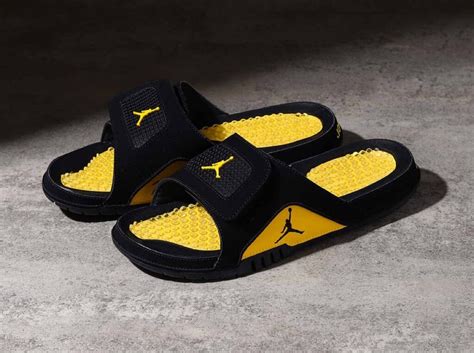 Nike Jordan Hydro Retro Thunder Up To Date