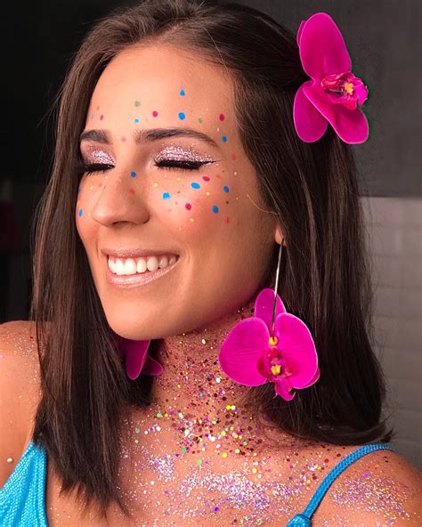 Inspiração de maquiagem acessórios de orquídea para o carnaval 2020