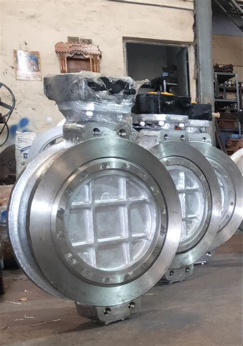 Triple Eccentric Wafer Type Butterfly Valve Metal Soft Seated SRK