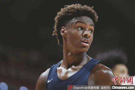 联合试训投射出色，“小詹姆斯”能被选秀进nba吗？