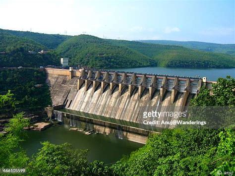 12 Srisailam Dam Stock Photos, High-Res Pictures, and Images - Getty Images