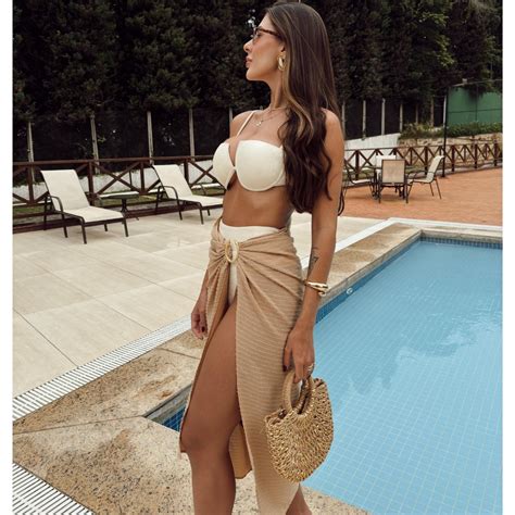 Biqu Ni Sancho Hot Pants Nude Squat Beachwear Moda Praia