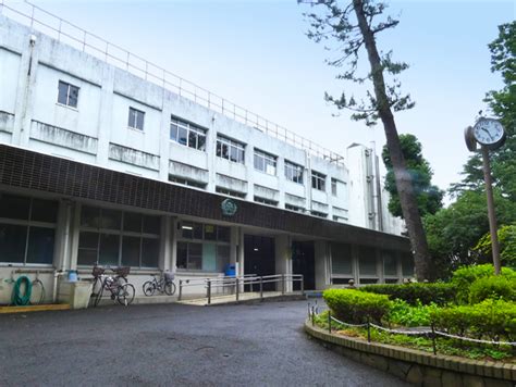 東京学芸大学附属小金井小学校 導入事例 Business With Lenovo