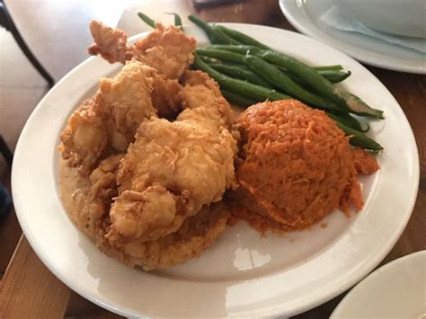 Restaurants Where You Ll Find The Best Fried Chicken In The Bay Area