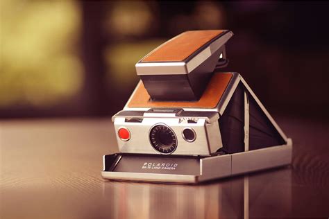 Polaroid SX-70 - Background information about the camera