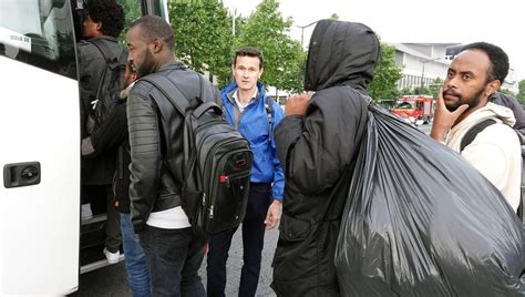 Paris Des Migrants Nouveau Vacu S Porte De La Chapelle Ici