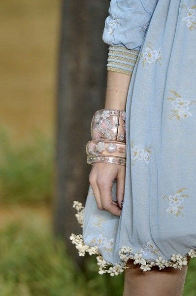 Pin By Leamam On Chanel Fashion Week Spring Paris Fashion Week Chanel