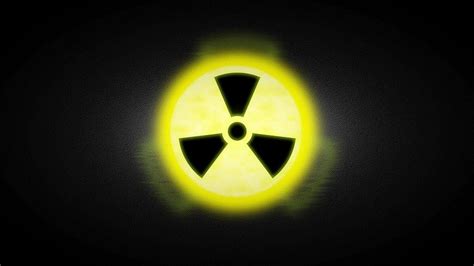 difference  toxic leaders  radioactive leaders