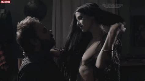 Dominique Arganese Nude Pics Page 1