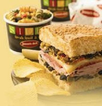 Jason S Deli Naples Great Food And A Huge Salad Bar Jasons Deli