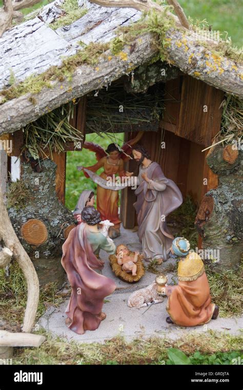 Christmas Crib, Nativity Scene Stock Photo - Alamy