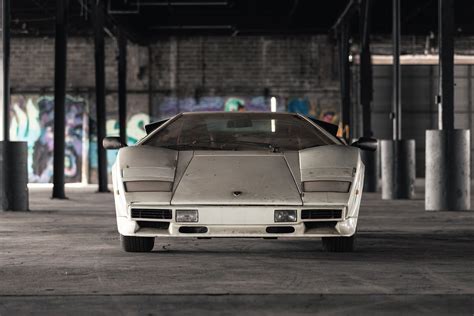 This Highly Original Lamborghini Countach Is The Very First Lp