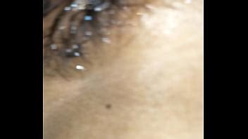 Bú lồn em gái tơ 25 tuổi XVIDEOS