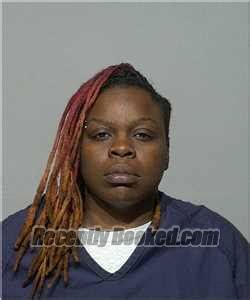 Recent Booking Mugshot For Keeya Dandridge In Milwaukee County Wisconsin