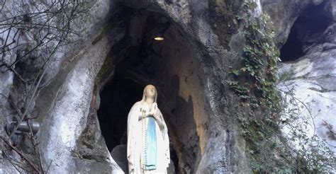 Lourdes City and Sanctuary 2.5-Hour Walking Tour | GetYourGuide