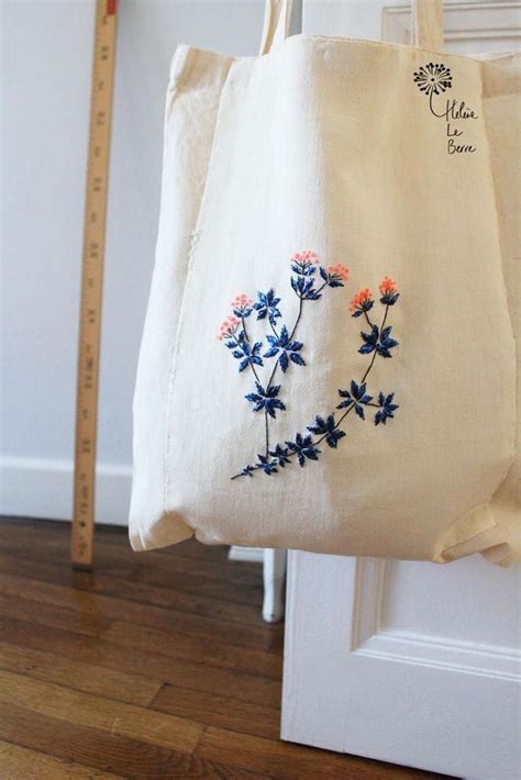 Pin By Shalini Kocherla On Embroidery Embroidery Bags Hand