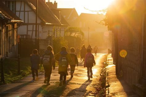 Allocation De Rentr E Scolaire D Couvrez L Essentiel Sur Cette Aide