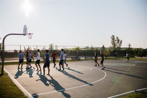 Kids Playing Basketball Pictures | Download Free Images on Unsplash