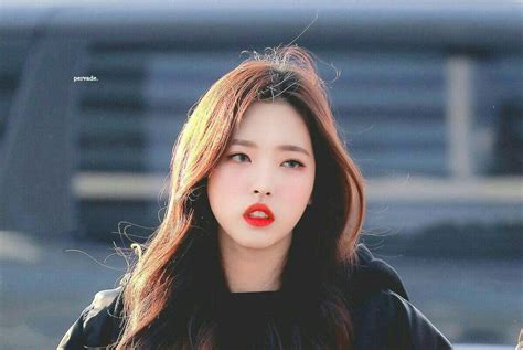 Olivia Hye Wiki Loona LooΠΔ En Español 🌙 Amino