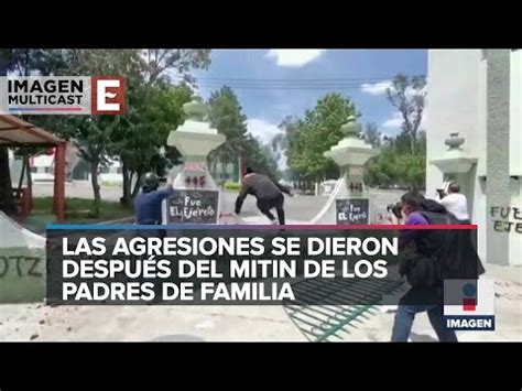 Normalistas De Ayotzinapa Vandalizaron El Campo Militar Youtube