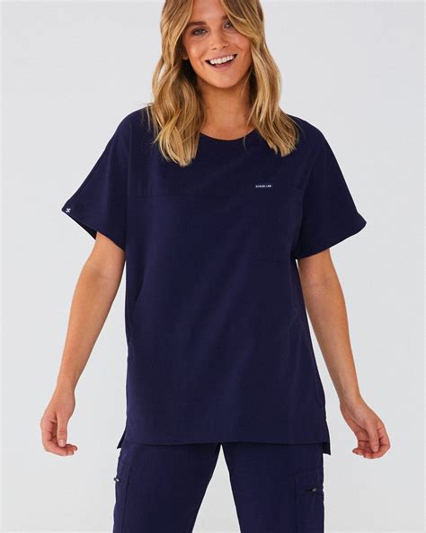 Crew Neck Medical Scrub Tops – Scrub Lab - Premium Medical Apparel