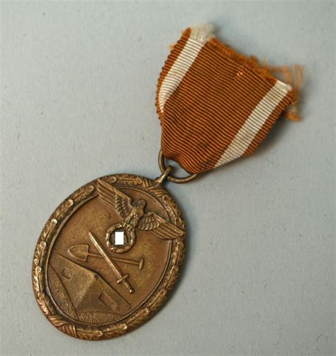 Regimentals GERMAN WWII WEST WALL MEDAL